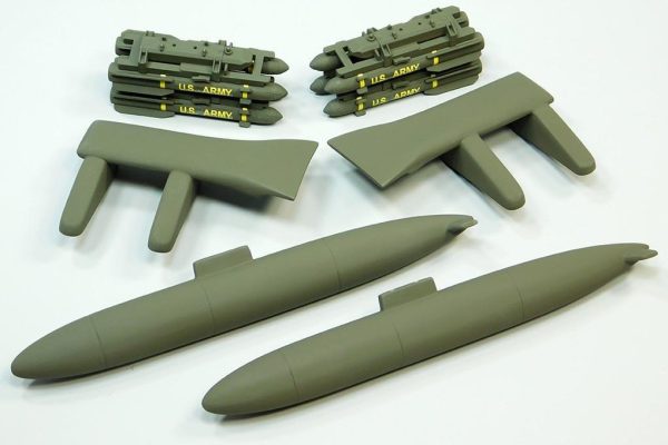 Roban 500 Size UH-60 Black Hawk Weapons Set For Sale